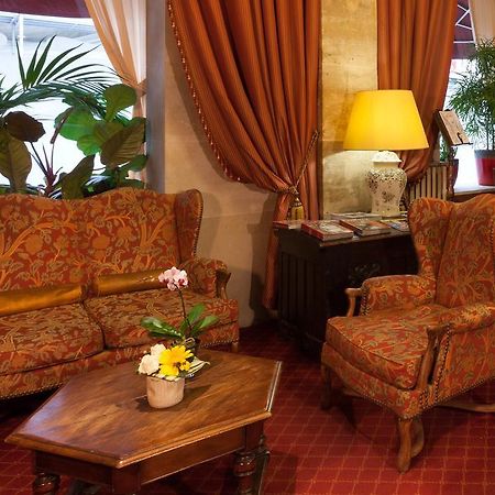 Hotel Amarante Beau Manoir Paris Exterior foto