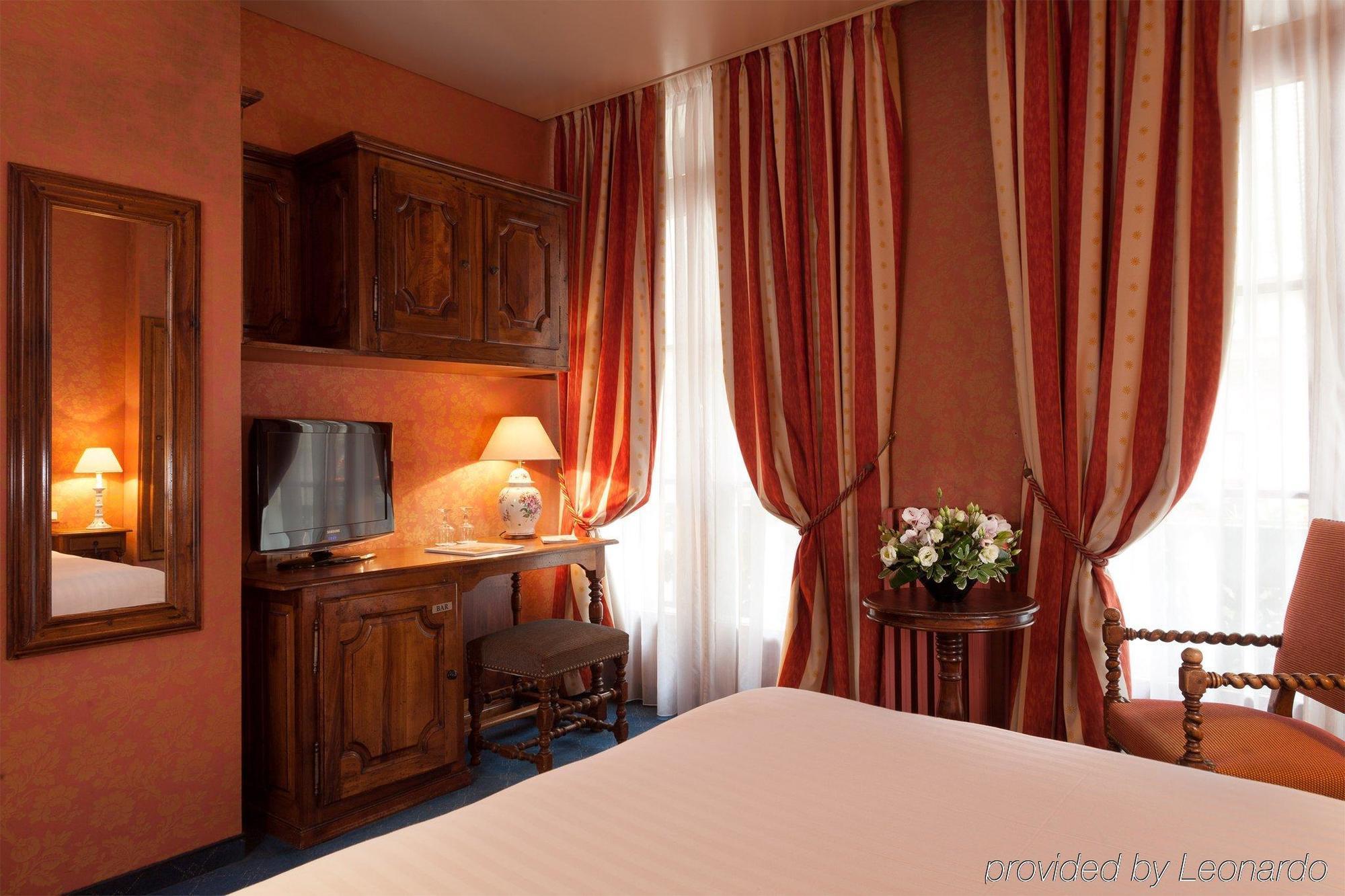 Hotel Amarante Beau Manoir Paris Exterior foto